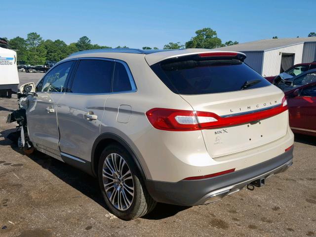 2LMTJ6LR9GBL51361 - 2016 LINCOLN MKX RESERV CREAM photo 3