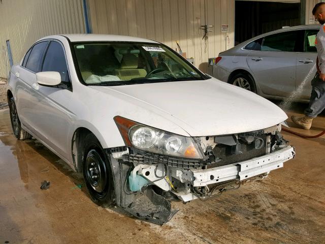 1HGCP2F46BA002347 - 2011 HONDA ACCORD LXP WHITE photo 1