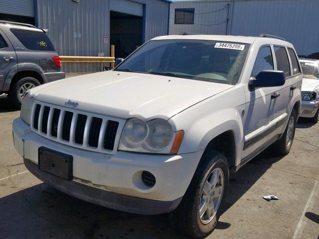 1J4HR48N86C209973 - 2006 JEEP GRAND CHER WHITE photo 2