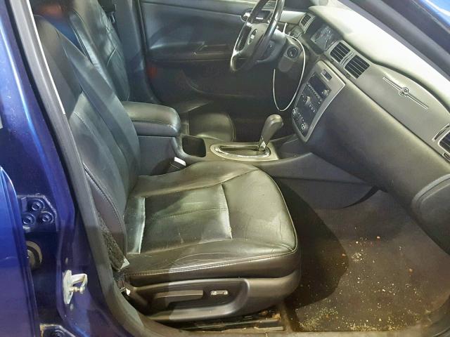 2G1WD58C179127441 - 2007 CHEVROLET IMPALA SUP Көк фото 5