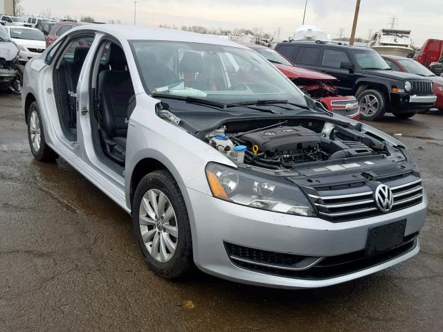 1VWAT7A34EC096618 - 2014 VOLKSWAGEN PASSAT S SILVER photo 1