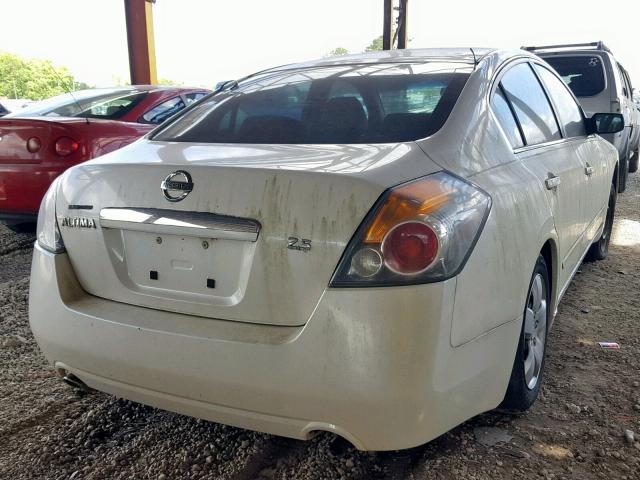 1N4AL21E88C136460 - 2008 NISSAN ALTIMA 2.5 WHITE photo 4