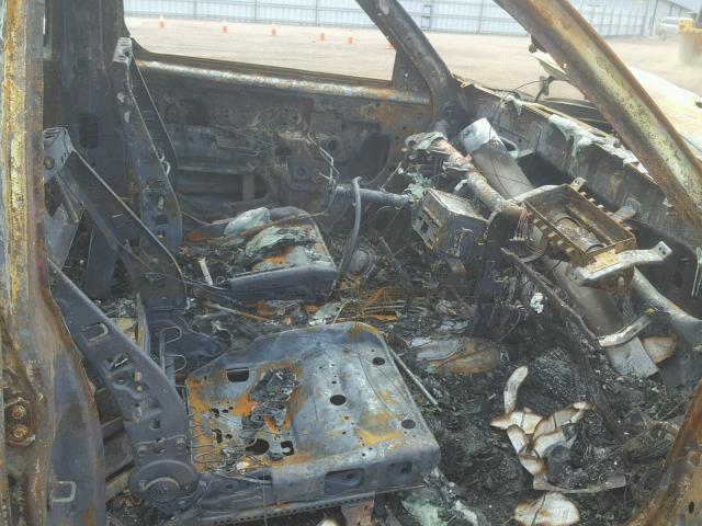 1N6ED27Y33C469200 - 2003 NISSAN FRONTIER C BURN photo 5