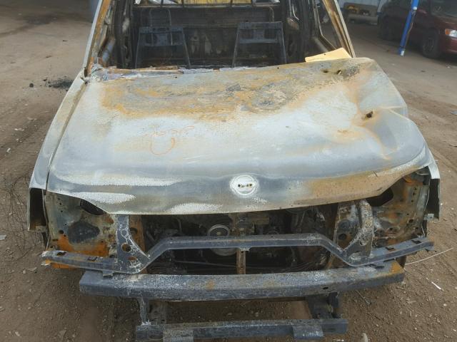 1N6ED27Y33C469200 - 2003 NISSAN FRONTIER C BURN photo 7