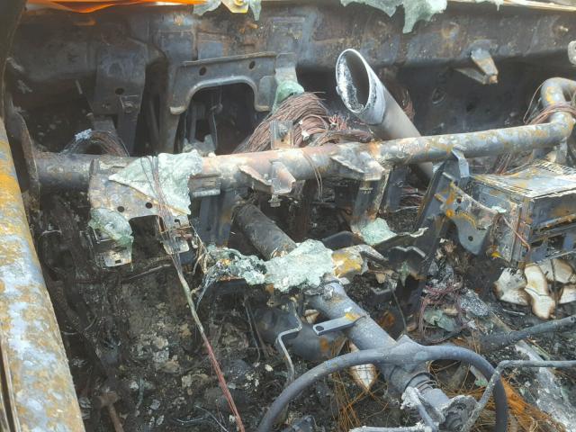 1N6ED27Y33C469200 - 2003 NISSAN FRONTIER C BURN photo 8