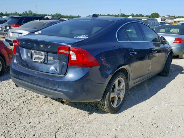 YV1622FS2C2035988 - 2012 VOLVO S60 T5 BLUE photo 4