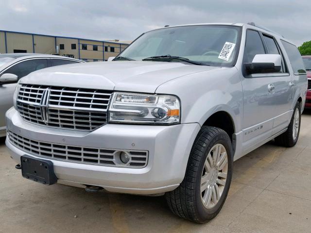 5LMJJ3H56BEJ09273 - 2011 LINCOLN NAVIGATOR Күміс фото 2