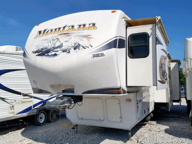 4YDF34028B4702618 - 2011 MONT 5TH WHEEL WHITE photo 2