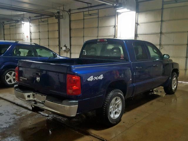 1D7HW48K55S225286 - 2005 DODGE DAKOTA QUA BLUE photo 4