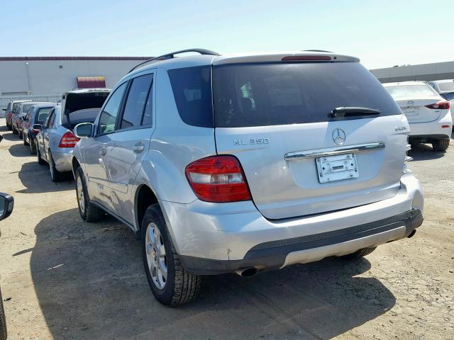 4JGBB86E17A197555 - 2007 MERCEDES-BENZ ML 350 SILVER photo 3