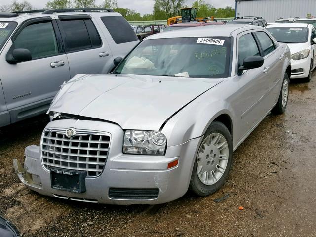 2C3KA43R76H510538 - 2006 CHRYSLER 300 SILVER photo 2