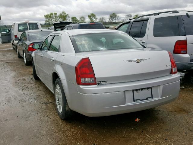 2C3KA43R76H510538 - 2006 CHRYSLER 300 SILVER photo 3