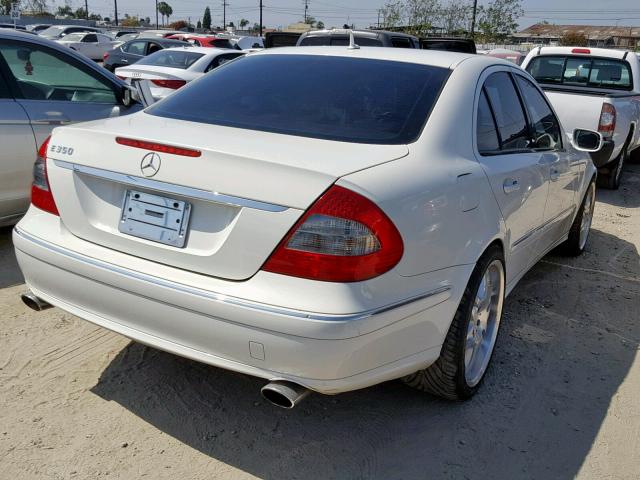 WDBUF56X58B206883 - 2008 MERCEDES-BENZ E 350 WHITE photo 4