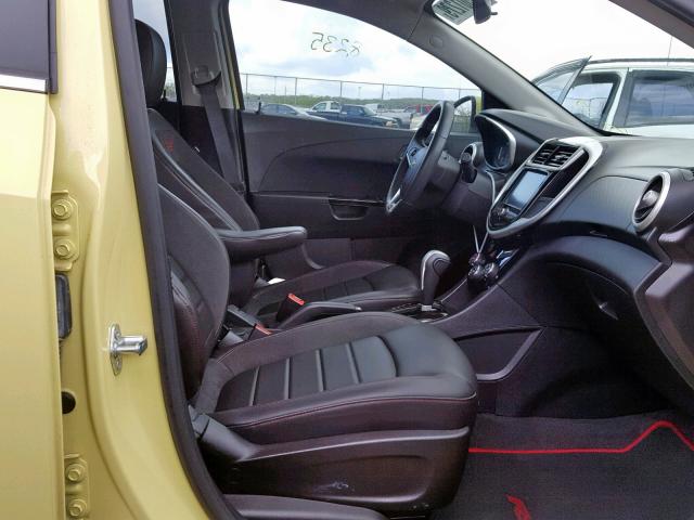 1G1JF6SB4H4105366 - 2017 CHEVROLET SONIC PREM YELLOW photo 5