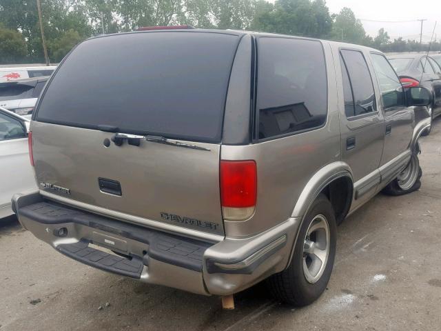 1GNCS13W2X2161131 - 1999 CHEVROLET BLAZER TAN photo 4