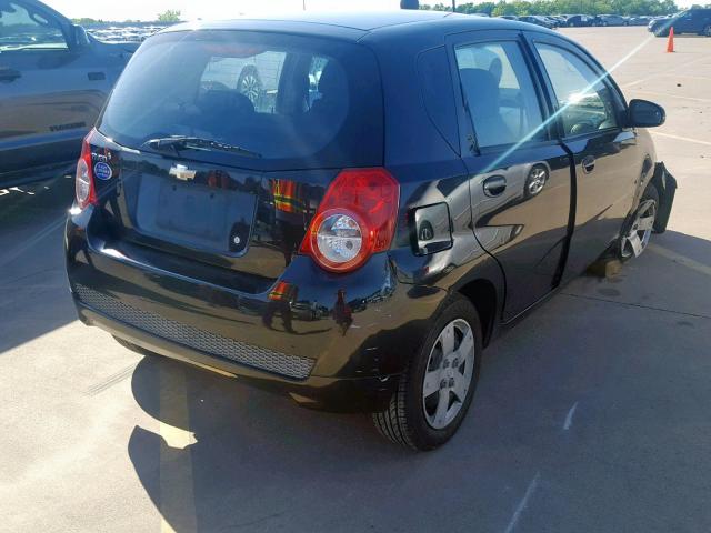 KL1TD6DE2AB088749 - 2010 CHEVROLET AVEO LS BLACK photo 4