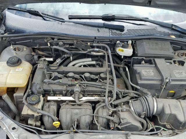 1FAHP31N16W208975 - 2006 FORD FOCUS ZX3 GRAY photo 7