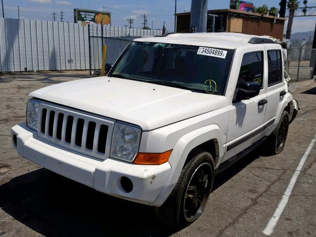 1J8HH48K46C128377 - 2006 JEEP COMMANDER WHITE photo 2