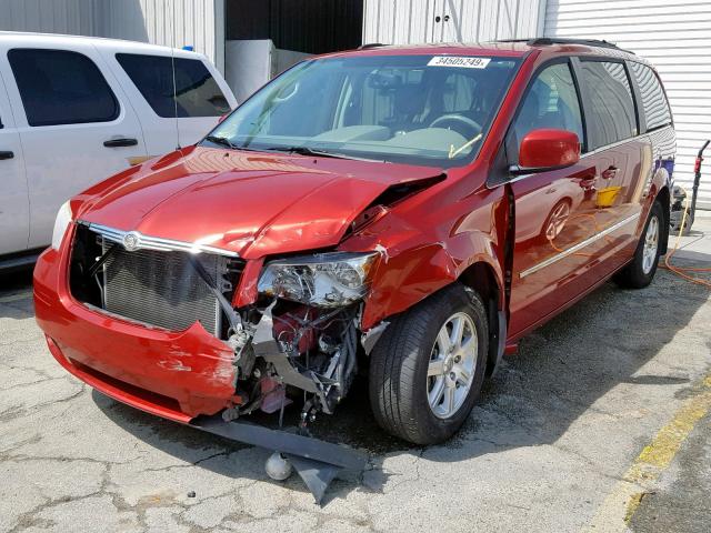 2A8HR54149R611413 - 2009 CHRYSLER TOWN & COU RED photo 2