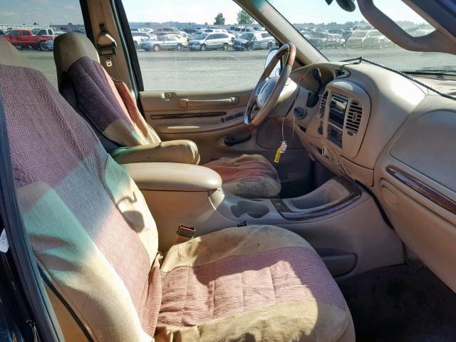 5LMPU28L7WLJ61328 - 1998 LINCOLN NAVIGATOR 黑色 照片 5