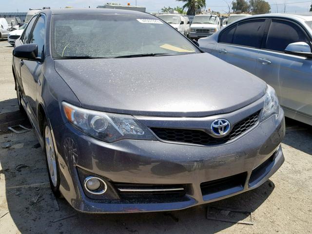 4T1BD1FK3EU136596 - 2014 TOYOTA CAMRY HYBR GRAY photo 1