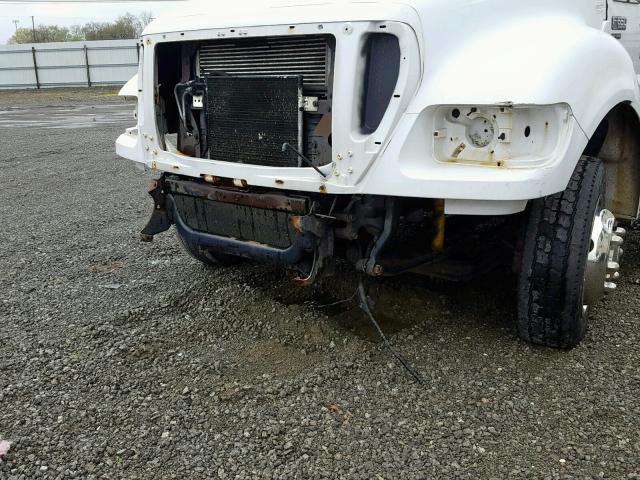 3FRNF65F65V202489 - 2005 FORD F650 SUPER WHITE photo 9