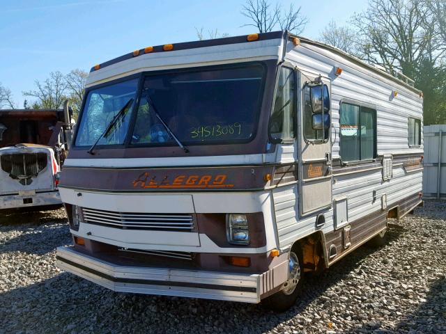 1GBJP37W9H3300176 - 1987 OTHR RV TWO TONE photo 2