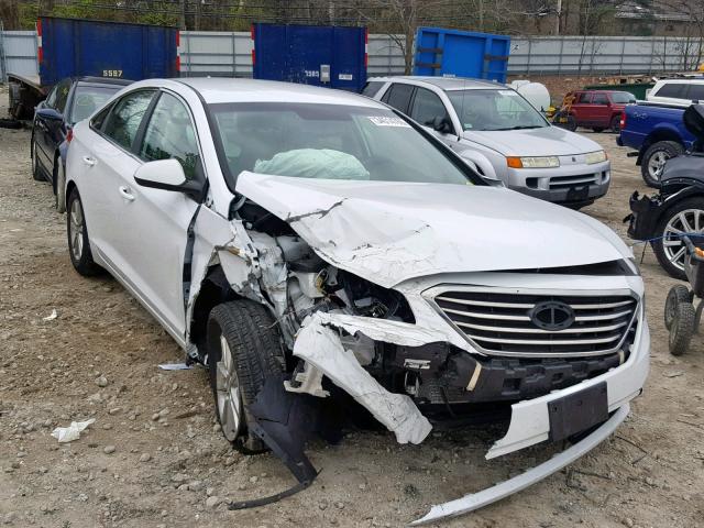 5NPE24AF1GH342158 - 2016 HYUNDAI SONATA SE WHITE photo 1