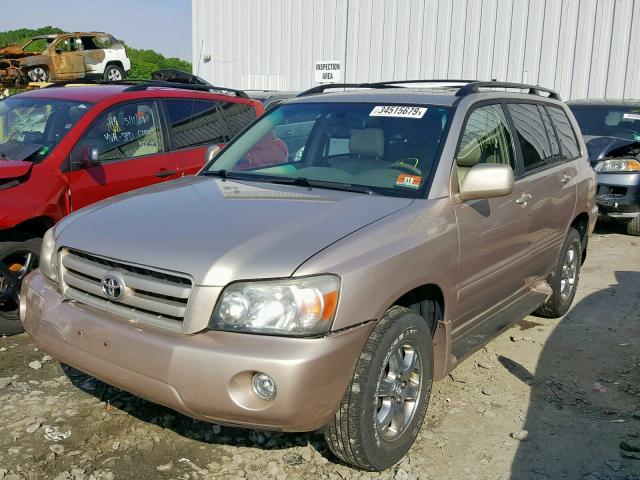 JTEEP21A150071103 - 2005 TOYOTA HIGHLANDER GOLD photo 2