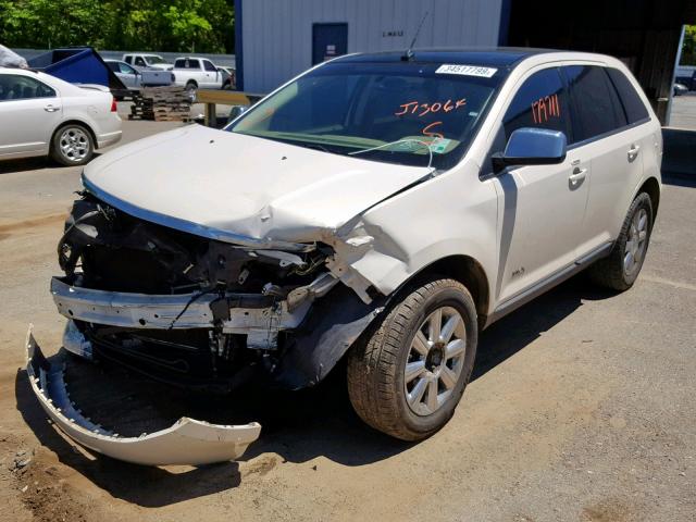 2LMDU68C87BJ13064 - 2007 LINCOLN MKX WHITE photo 2