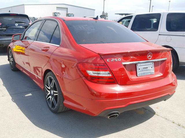 WDDGF4HB3DA808441 - 2013 MERCEDES-BENZ C 250 RED photo 3