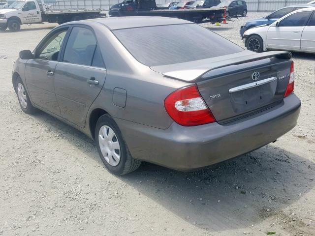 4T1BE32K33U716281 - 2003 TOYOTA CAMRY LE GRAY photo 3