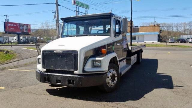 1FV3GFBC3TL616186 - 1996 FREIGHTLINER MEDIUM CON WHITE photo 2