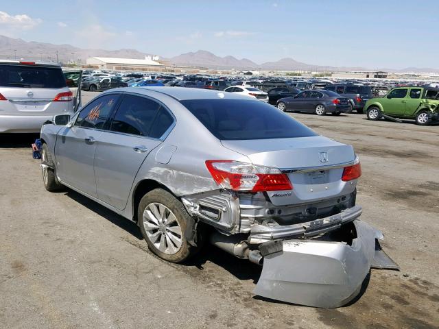 1HGCR3F89FA019023 - 2015 HONDA ACCORD EXL SILVER photo 3