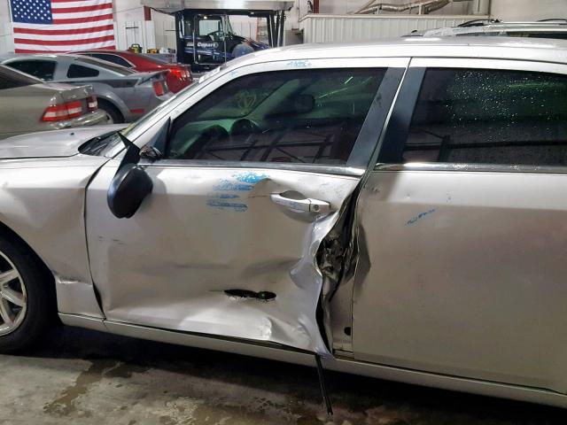 2C3KA43R27H609141 - 2007 CHRYSLER 300 SILVER photo 9