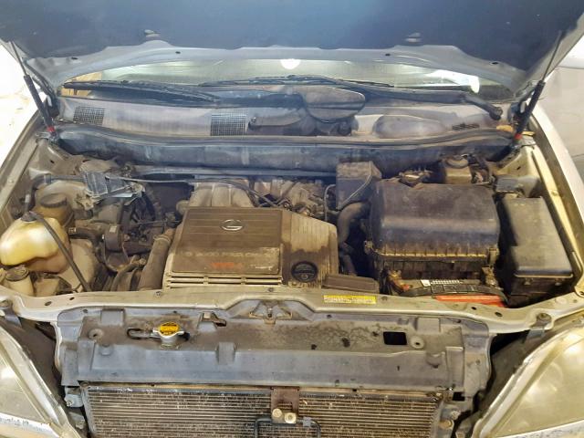 JT6GF10U0X0011930 - 1999 LEXUS RX 300 SILVER photo 7