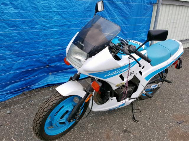 JH2MC1500JM000217 - 1988 HONDA VTR250 WHITE photo 2