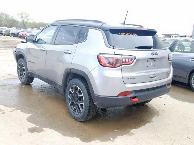 3C4NJDDB2KT722467 - 2019 JEEP COMPASS TR GRAY photo 3