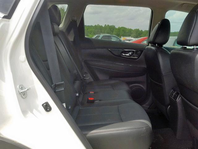 5N1AT2MT5HC790736 - 2017 NISSAN ROGUE S WHITE photo 6