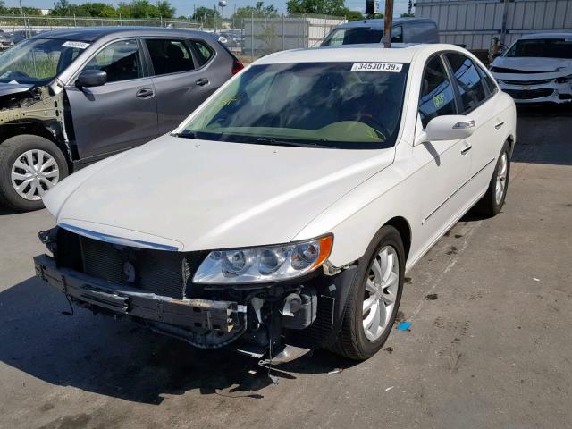 KMHFC46F38A304865 - 2008 HYUNDAI AZERA SE WHITE photo 2