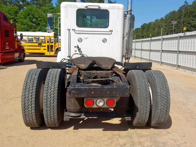 2XPNAD7X43M801405 - 2003 PETERBILT 330 WHITE photo 6