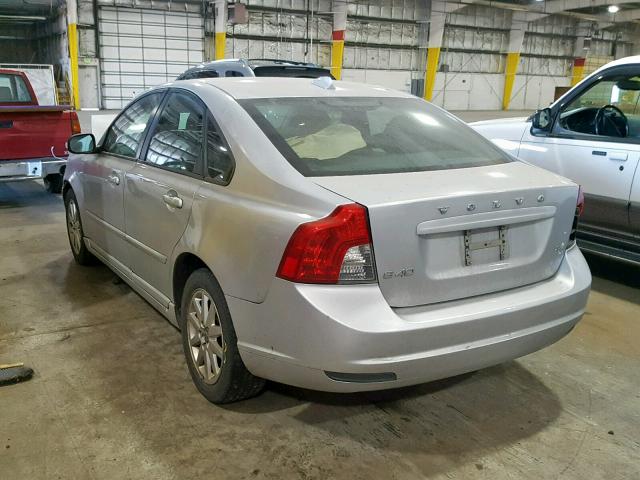 YV1MS382492432377 - 2009 VOLVO S40 2.4I SILVER photo 3