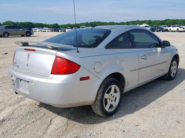 1G2AS18H497287172 - 2009 PONTIAC G5 SILVER photo 4