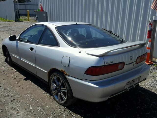 JH4DC4362YS006784 - 2000 ACURA INTEGRA GS SILVER photo 3