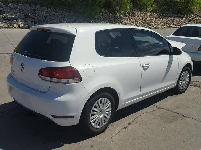 WVWBB7AJ0DW033201 - 2013 VOLKSWAGEN GOLF 白色 照片 4