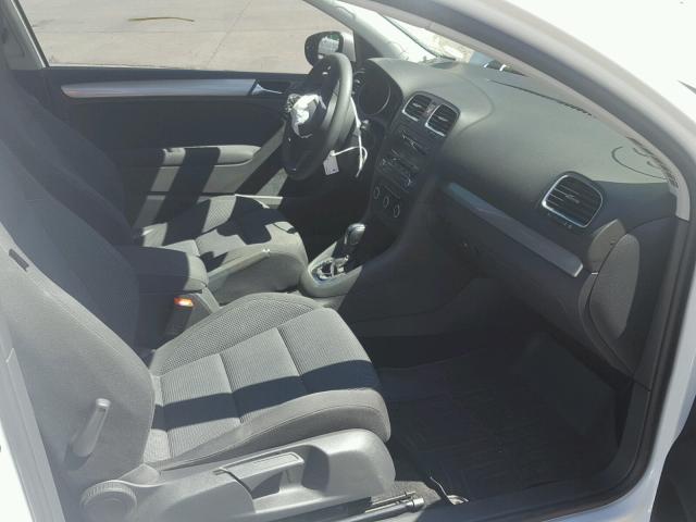 WVWBB7AJ0DW033201 - 2013 VOLKSWAGEN GOLF 白色 照片 5