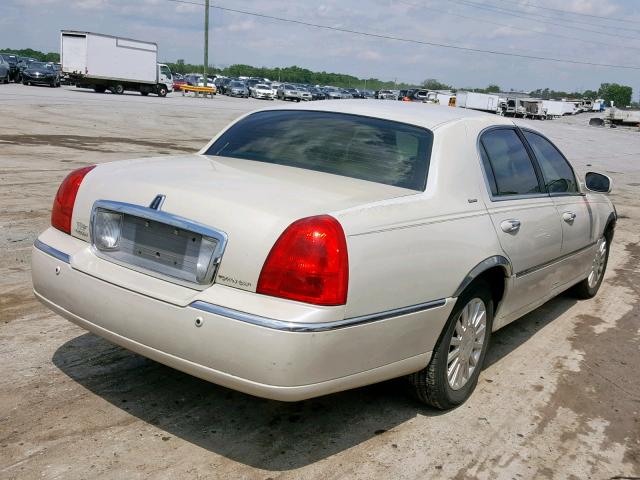 1LNHM83W34Y619345 - 2004 LINCOLN TOWN CAR U BEIGE photo 4