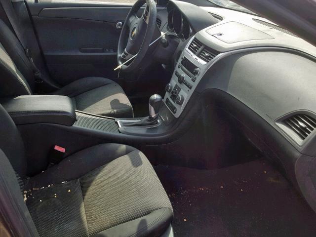 1G1ZC5EUXBF291316 - 2011 CHEVROLET MALIBU 1LT 金色 照片 5