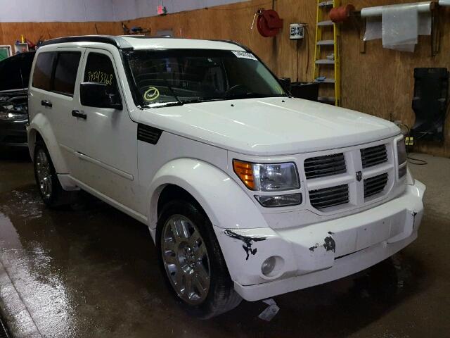 1D8GU58X09W550019 - 2009 DODGE NITRO R/T WHITE photo 1