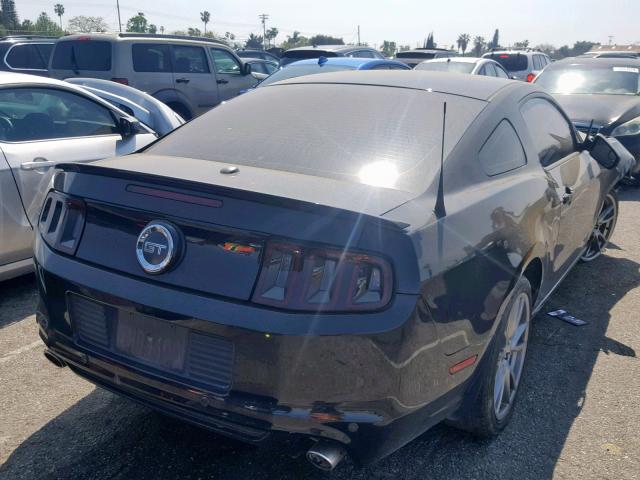 1ZVBP8CF7D5232393 - 2013 FORD MUSTANG GT BLACK photo 4